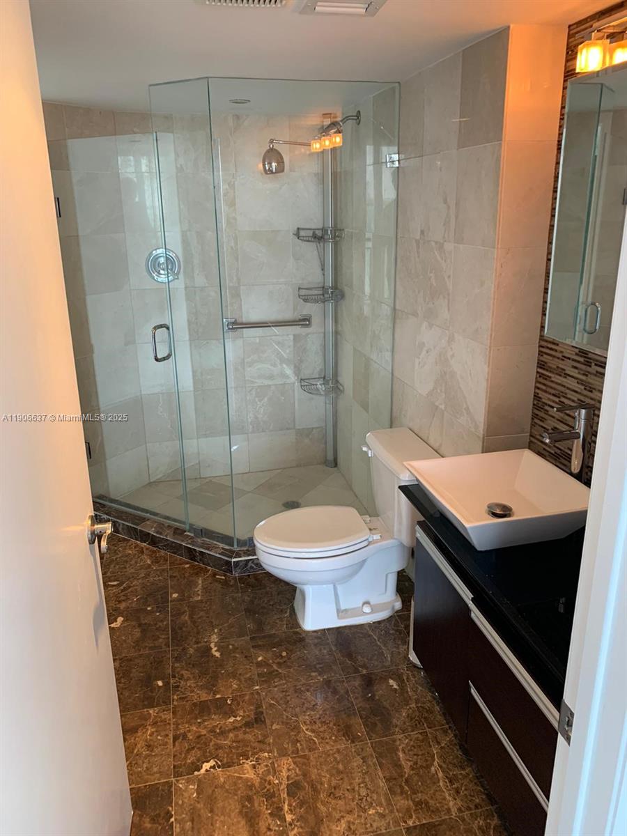 BRICKELL KEY II CONDO - Residential Lease