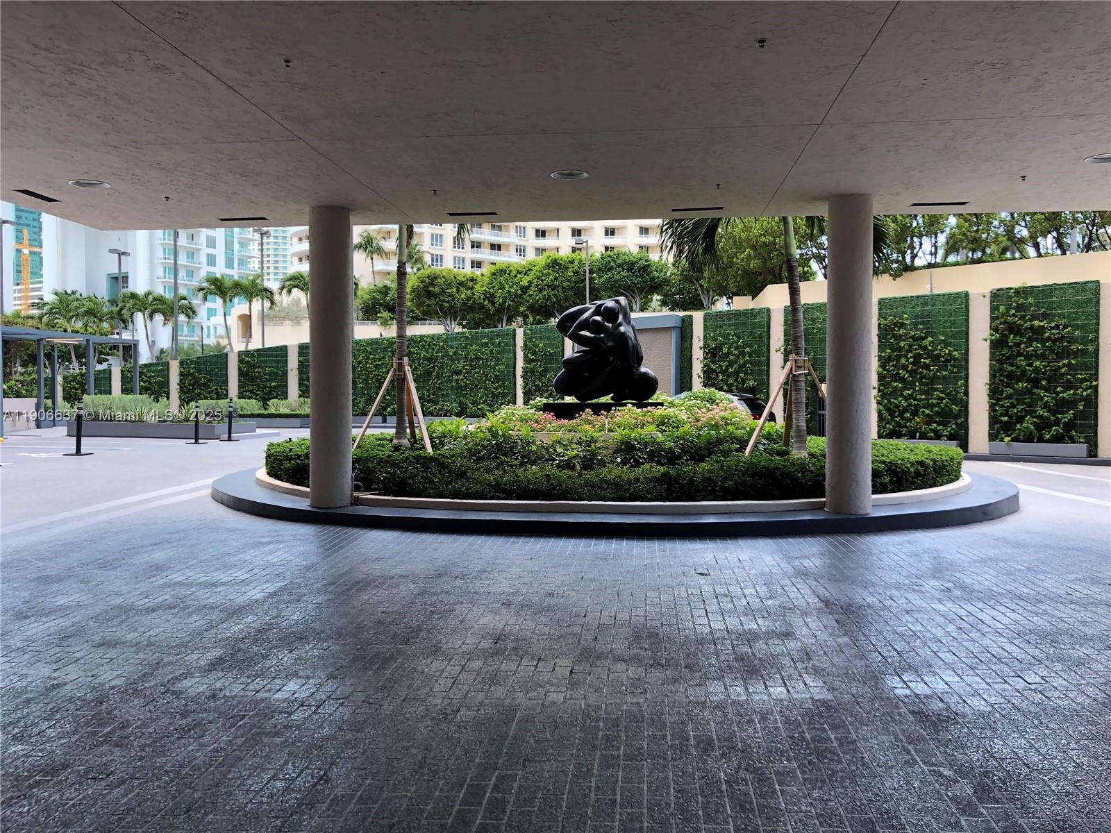 BRICKELL KEY II CONDO - Residential Lease