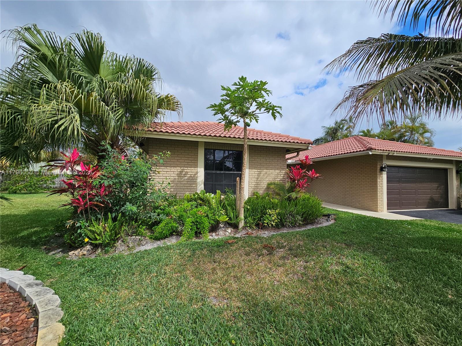 11377 NW 21st Ct