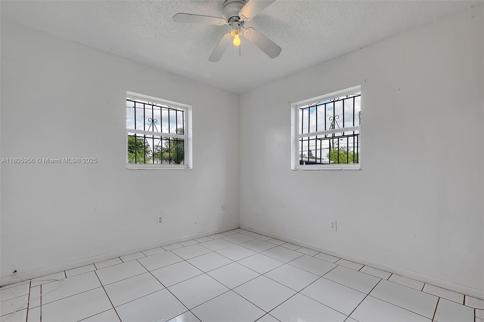 ALLIGATOR-PLAN ONE - Residential