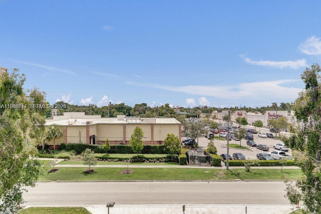 1251 NE 108th St 411