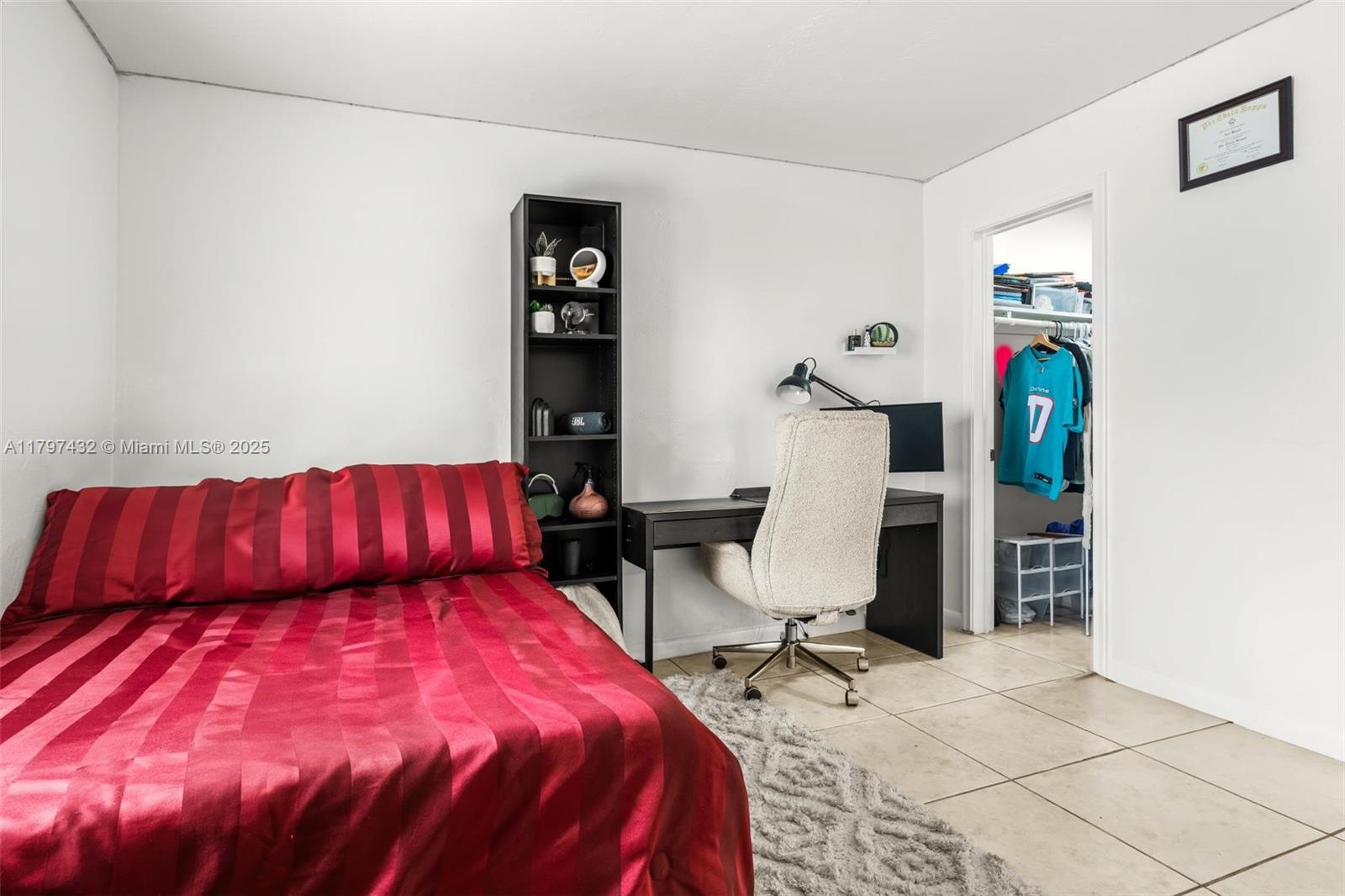 CASA GRANADA CONDO - Residential