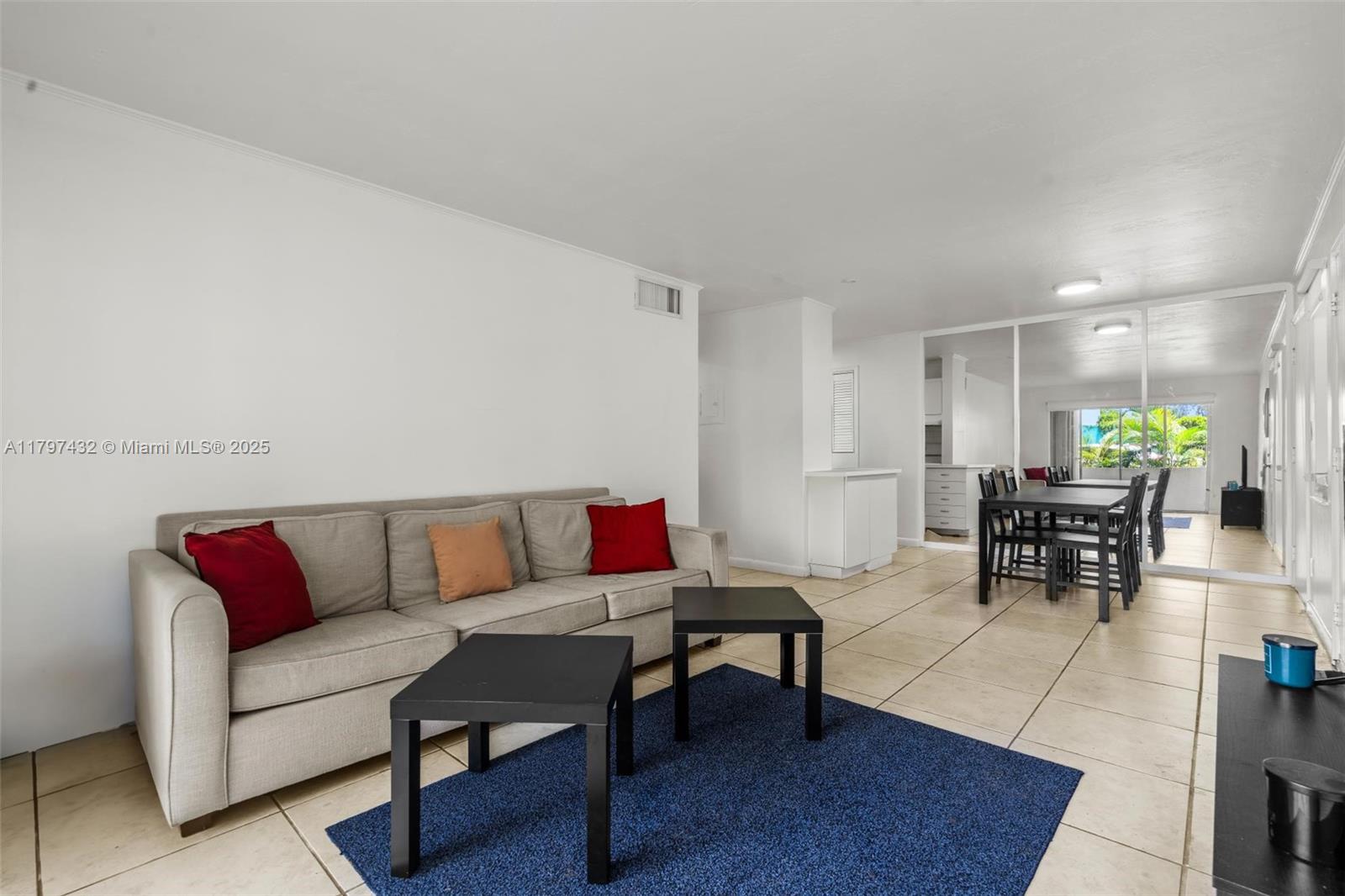 CASA GRANADA CONDO - Residential