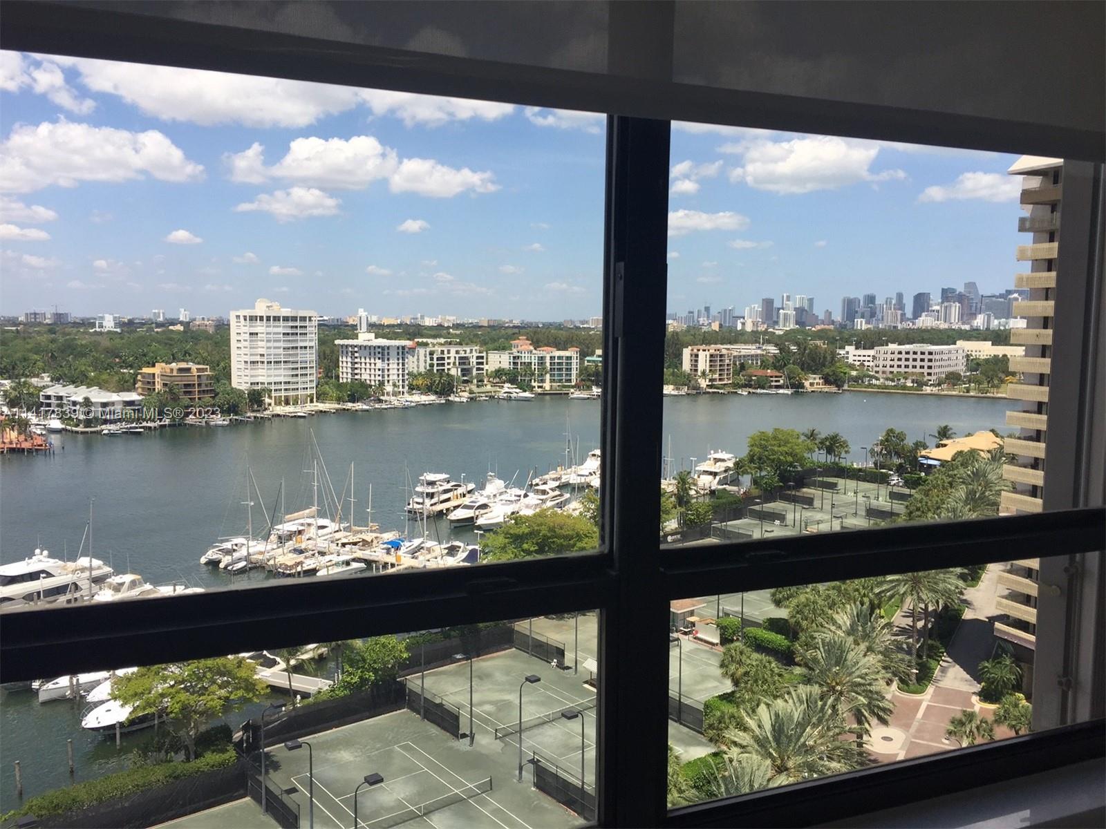 GROVE ISLE - Residential