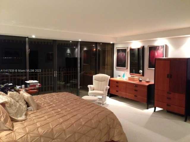 GROVE ISLE - Residential