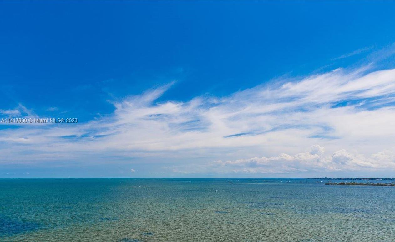 GROVE ISLE - Residential