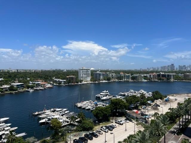 GROVE ISLE - Residential