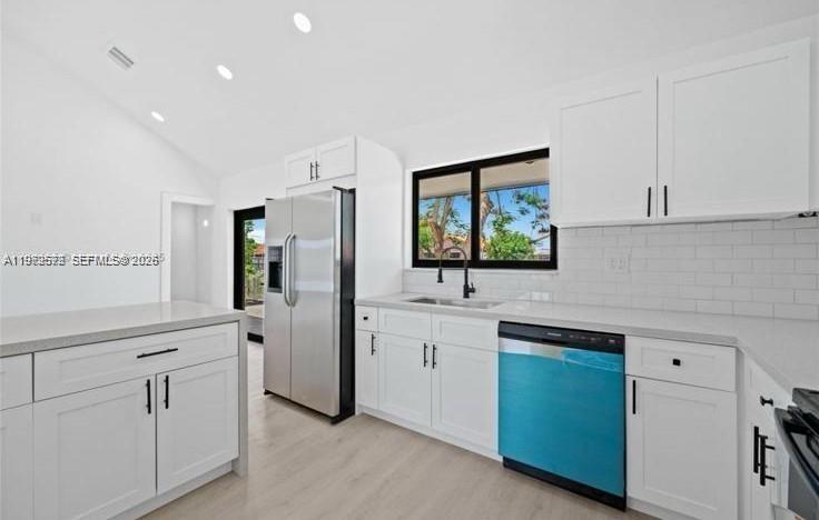 SOUTH RIDGE HEIGHTS 2ND S - Residential Lease