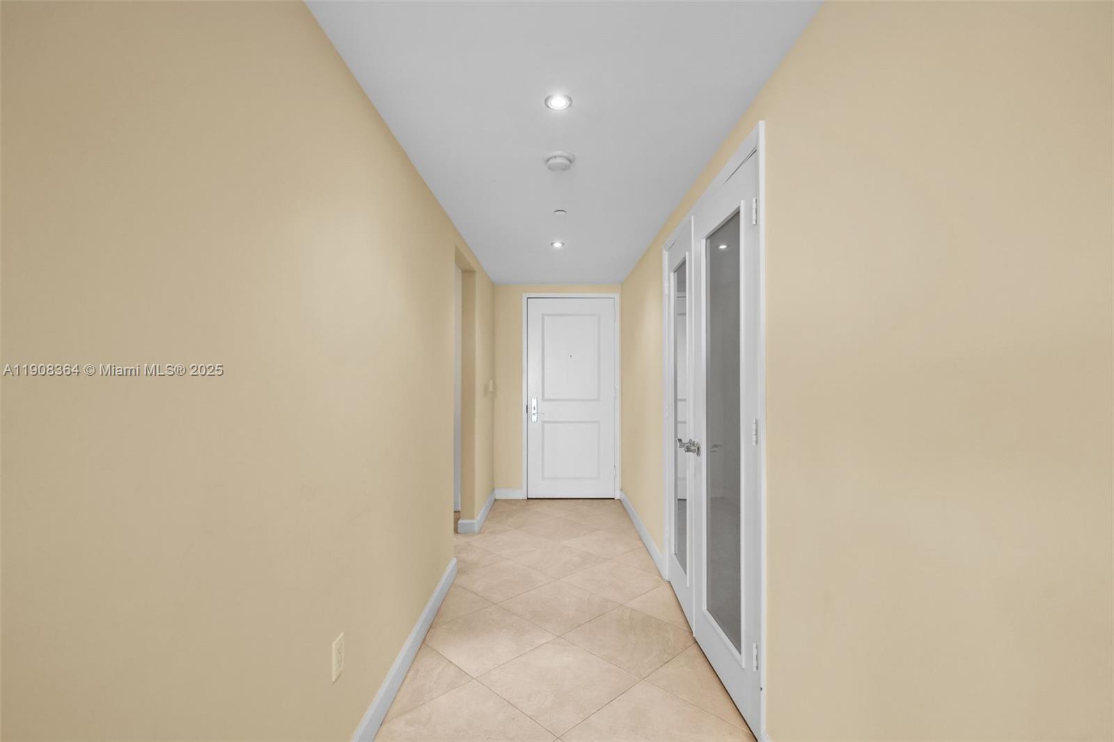 BEACH CLUB THREE CONDO - Residential