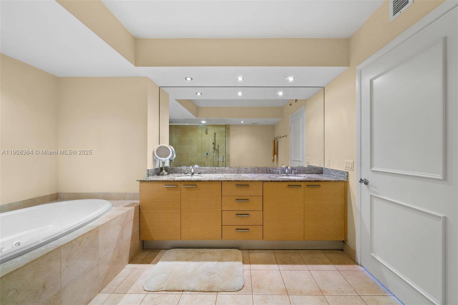 BEACH CLUB THREE CONDO - Residential