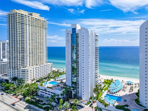 Photo of 16485 Collins Ave #1832, Sunny Isles Beach, FL 33160 (MLS # A12029161)