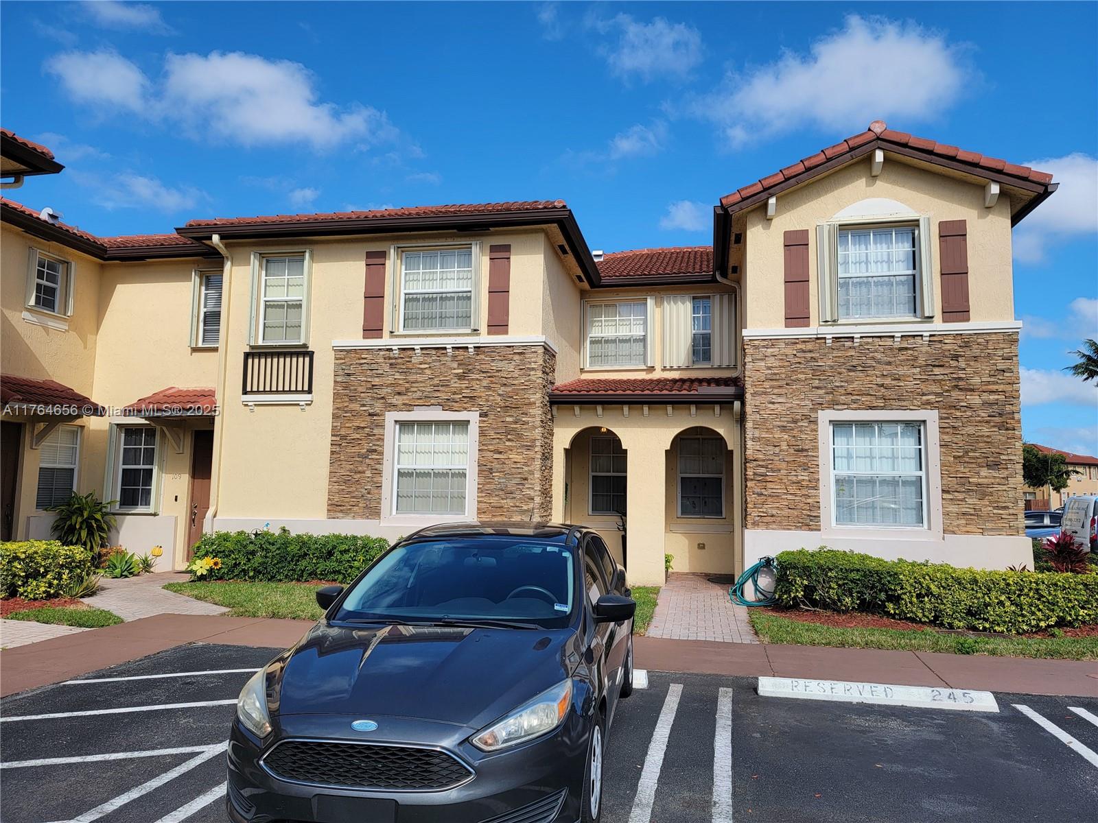 Property for Sale at 1398 Ne 33rd Ave 110-25, Homestead, Miami-Dade County, Florida - Bedrooms: 3 
Bathrooms: 3  - $330,000