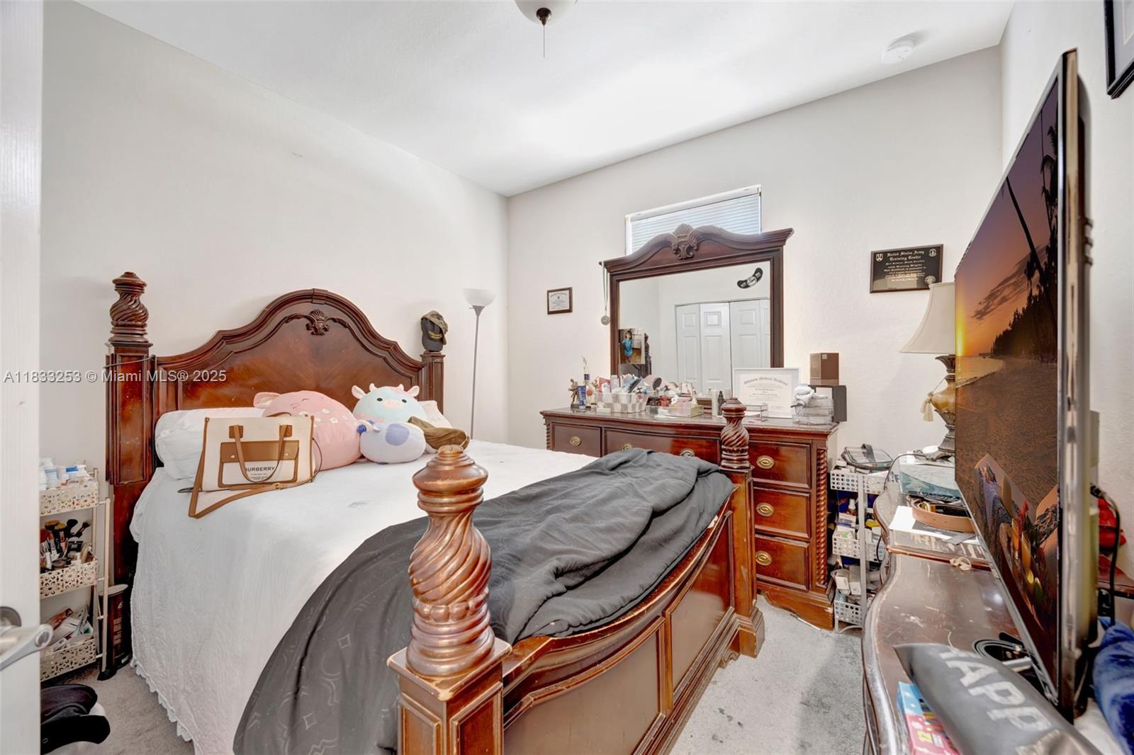 BAYWINDS OF GALAPAGOS FIR - Residential