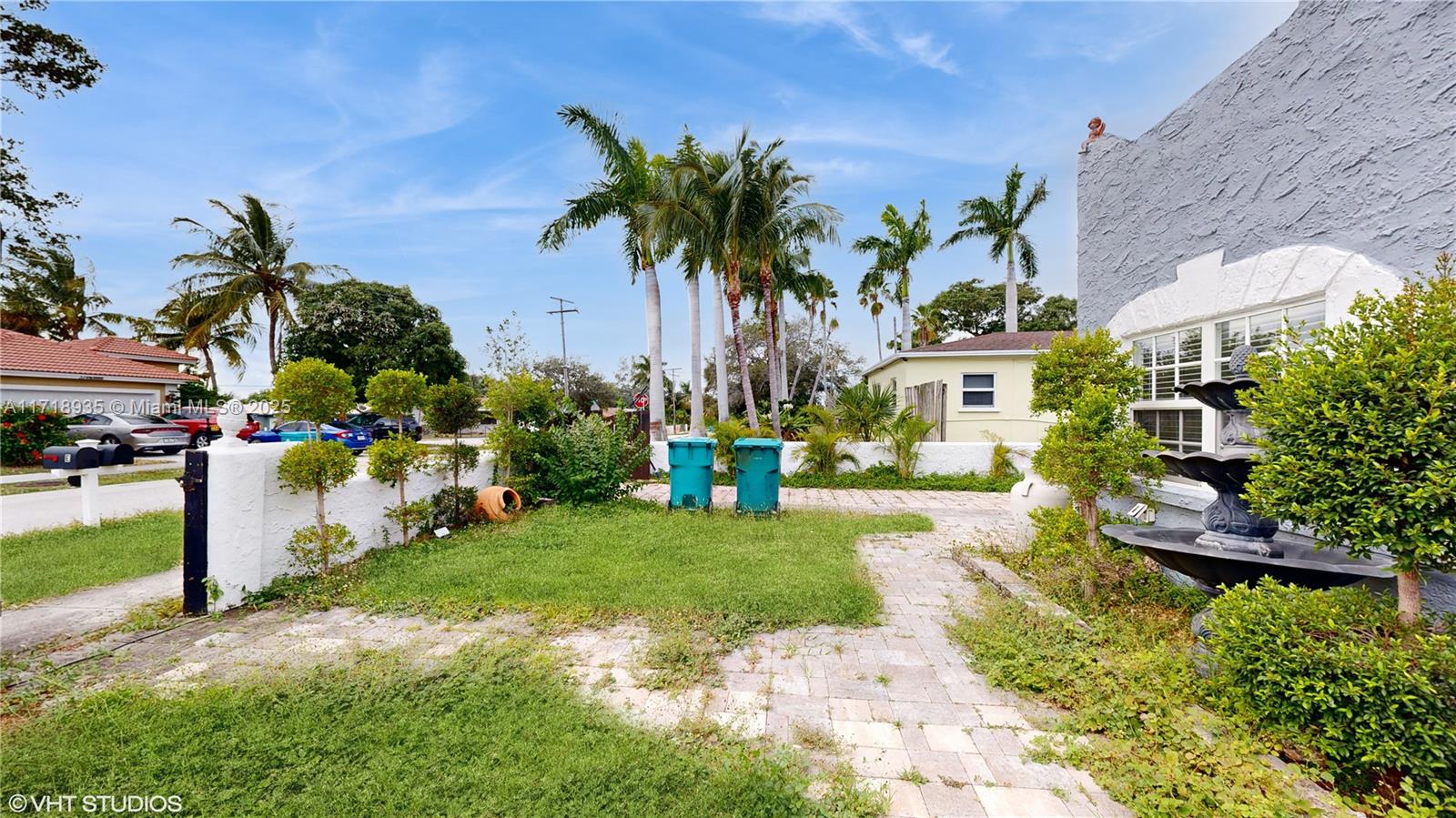 BOYNTON HEIGHTS - Residential Lease