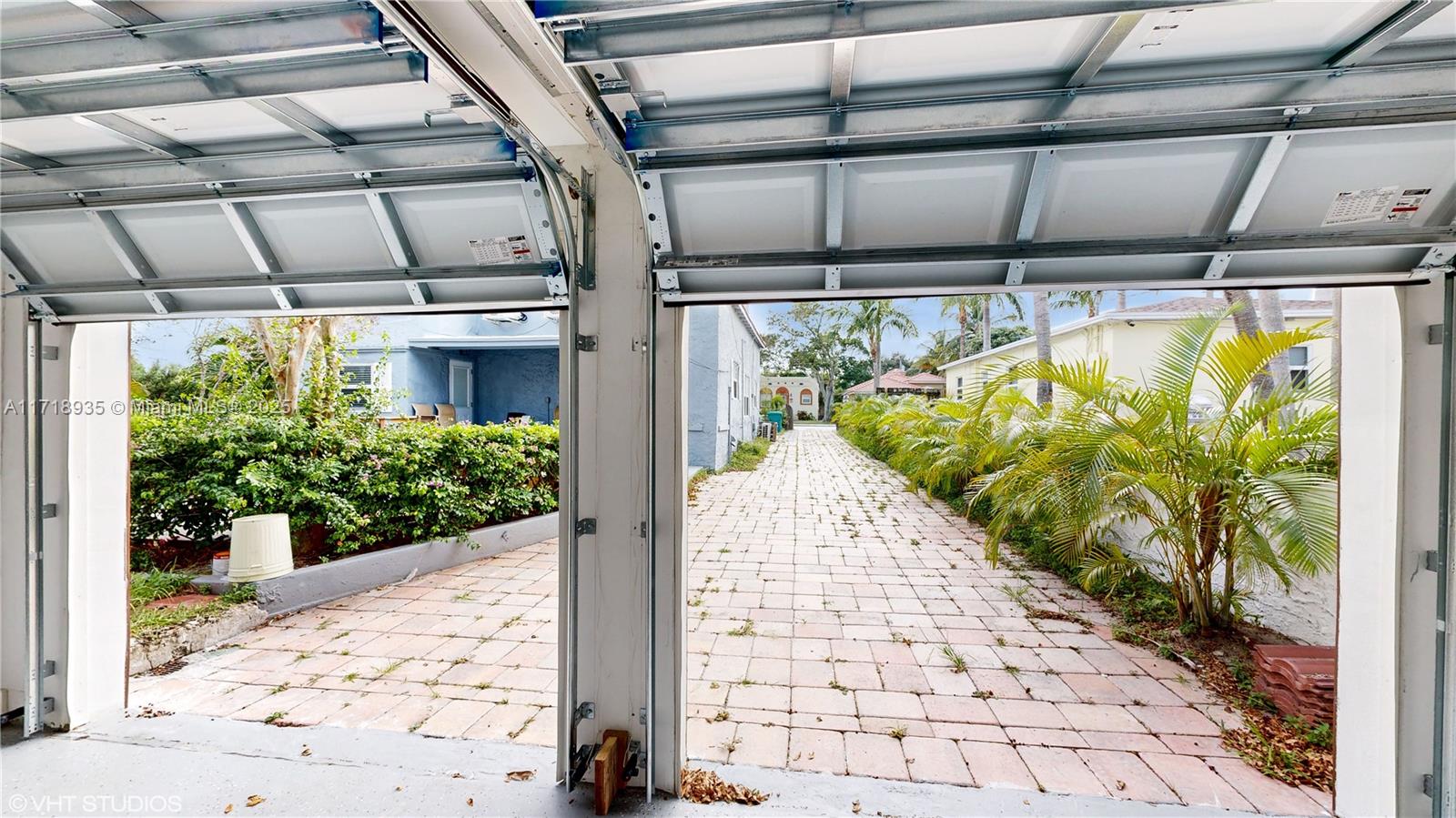 BOYNTON HEIGHTS - Residential Lease
