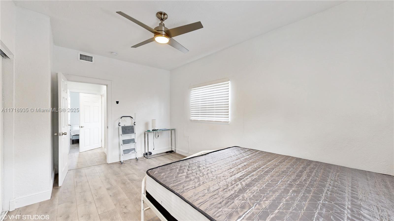 BOYNTON HEIGHTS - Residential Lease