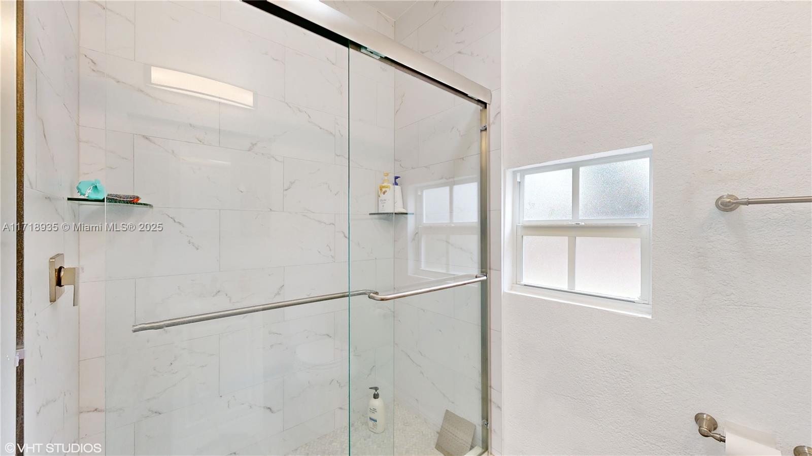 BOYNTON HEIGHTS - Residential Lease