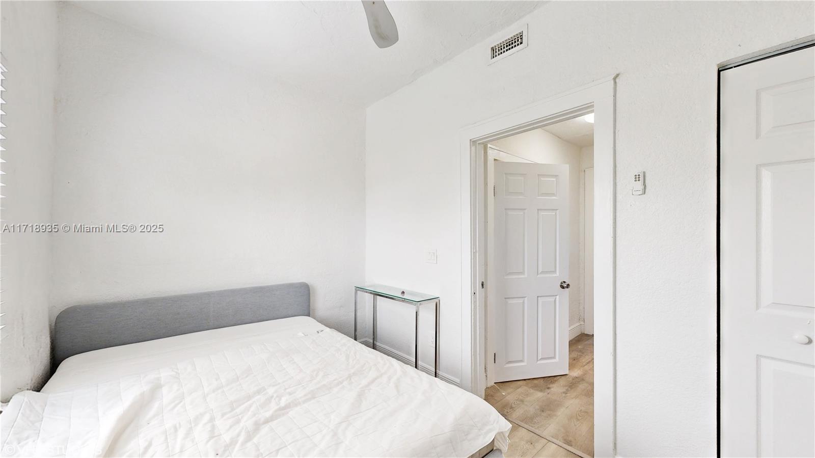 BOYNTON HEIGHTS - Residential Lease