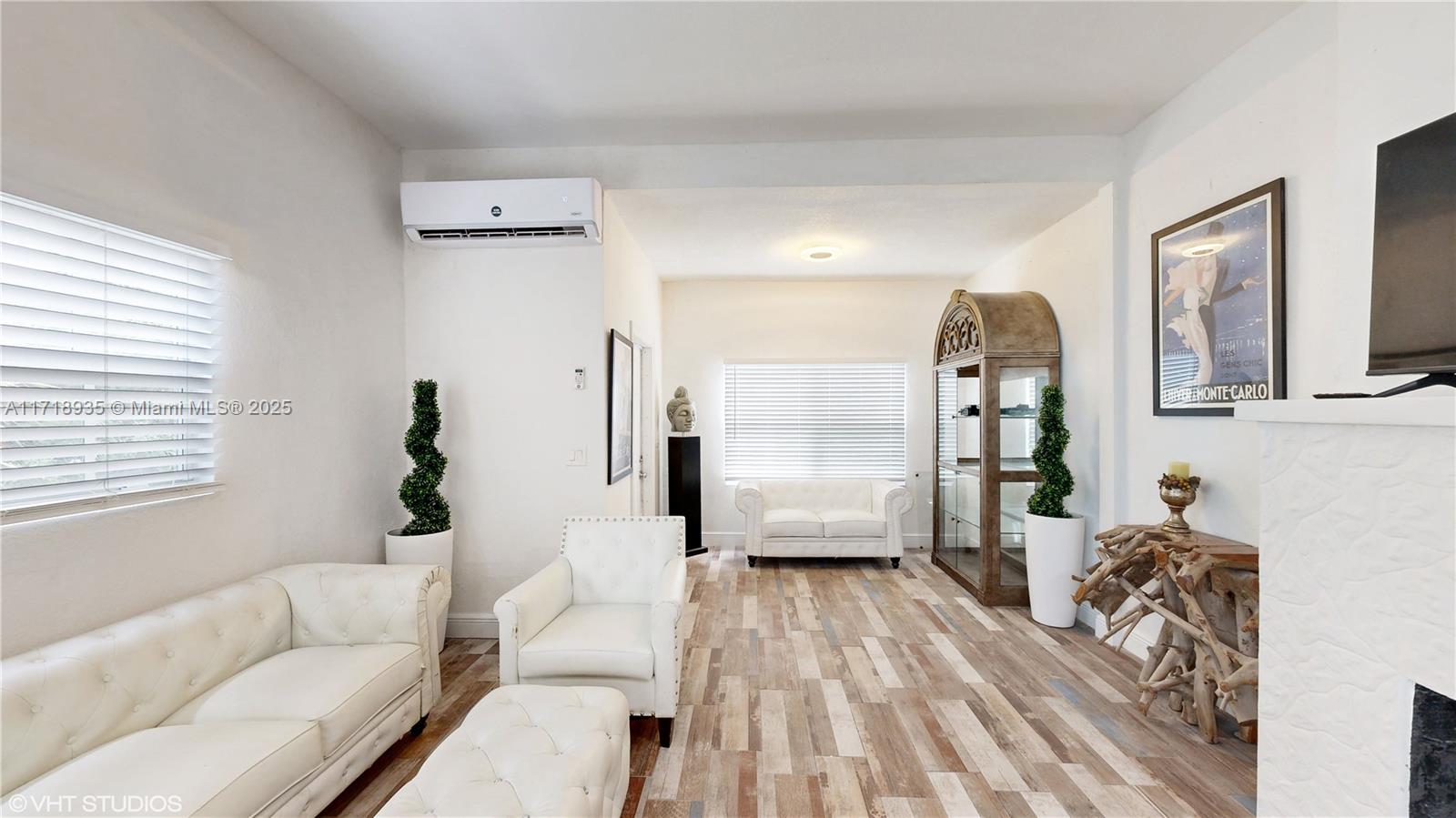 BOYNTON HEIGHTS - Residential Lease