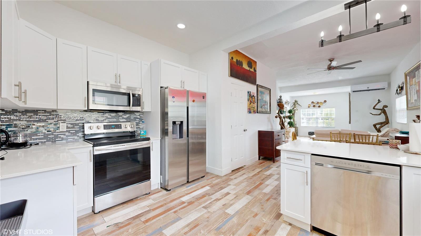 BOYNTON HEIGHTS - Residential Lease