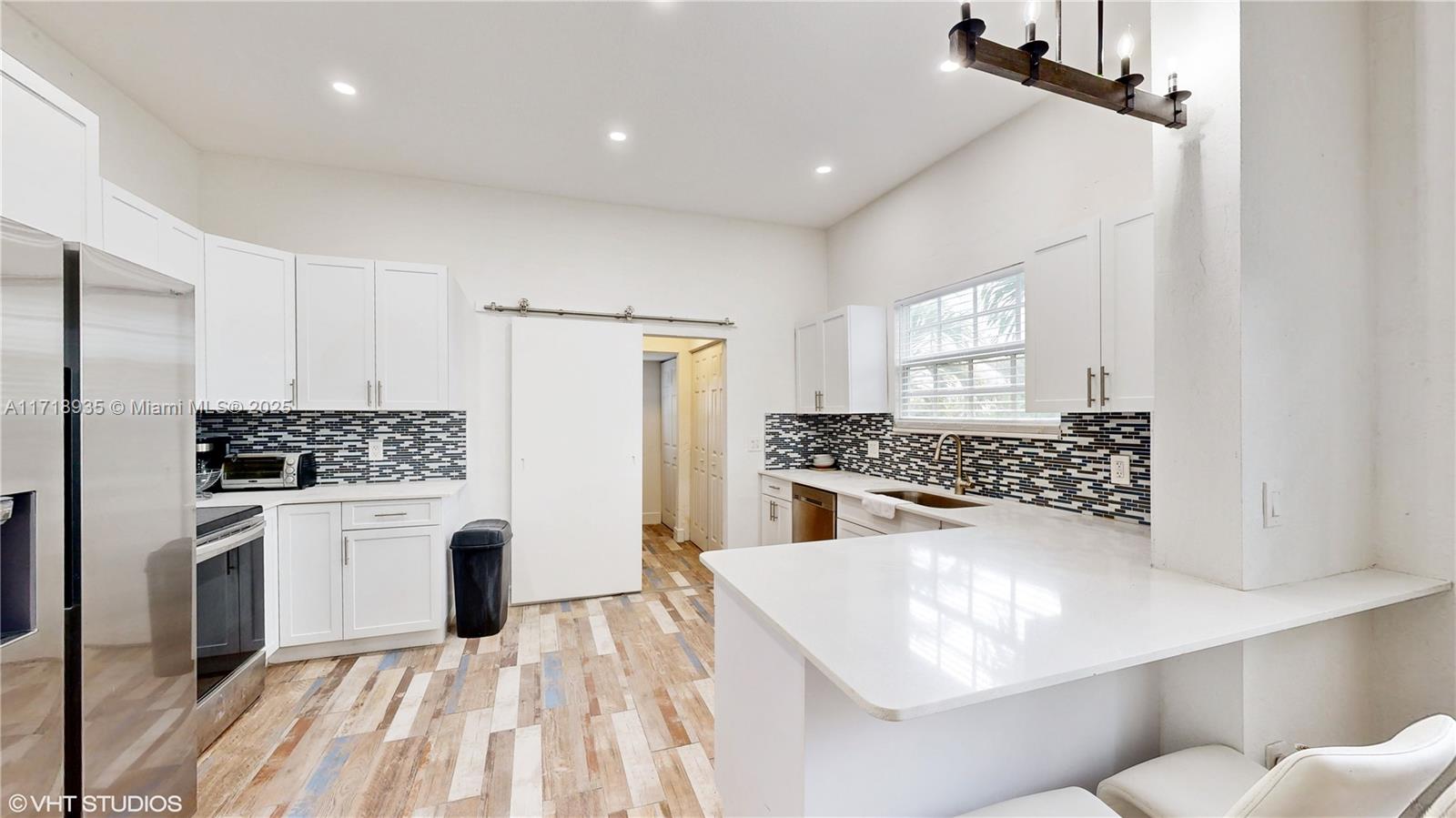BOYNTON HEIGHTS - Residential Lease