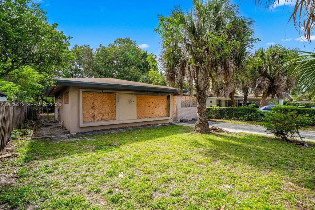 Photo of 1632 NW 9th Ave, Fort Lauderdale, FL 33311 (MLS # A12000513)