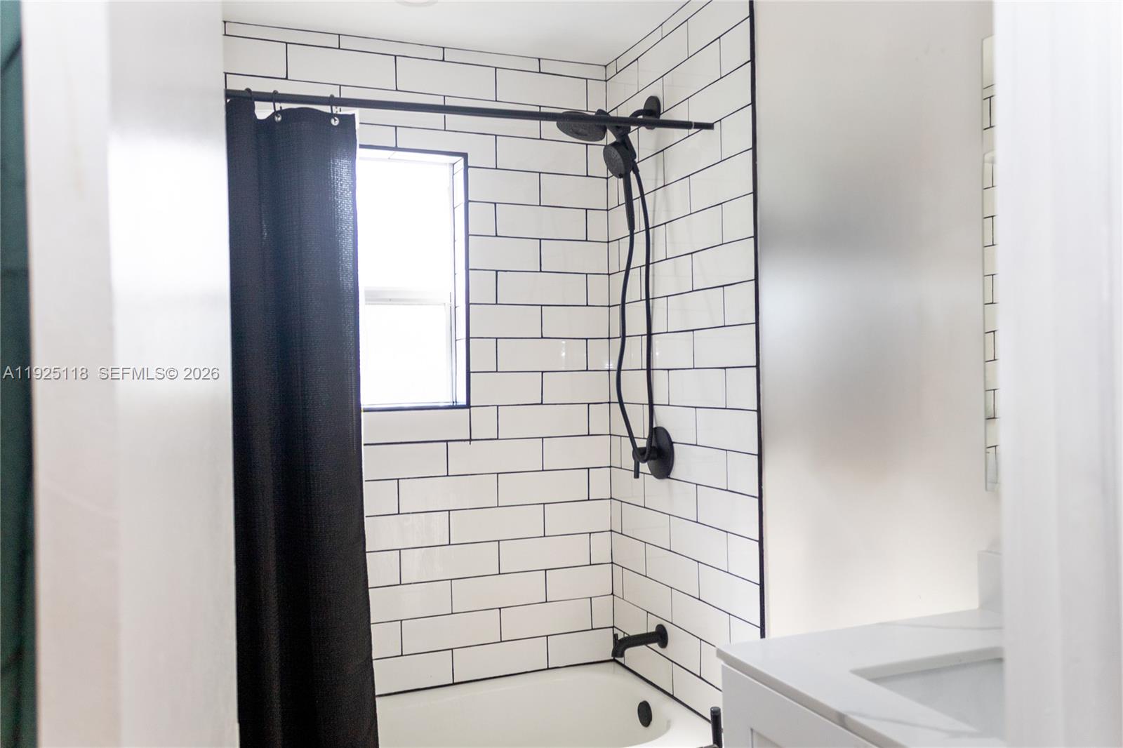 HOLLYWOOD PARK - Residential