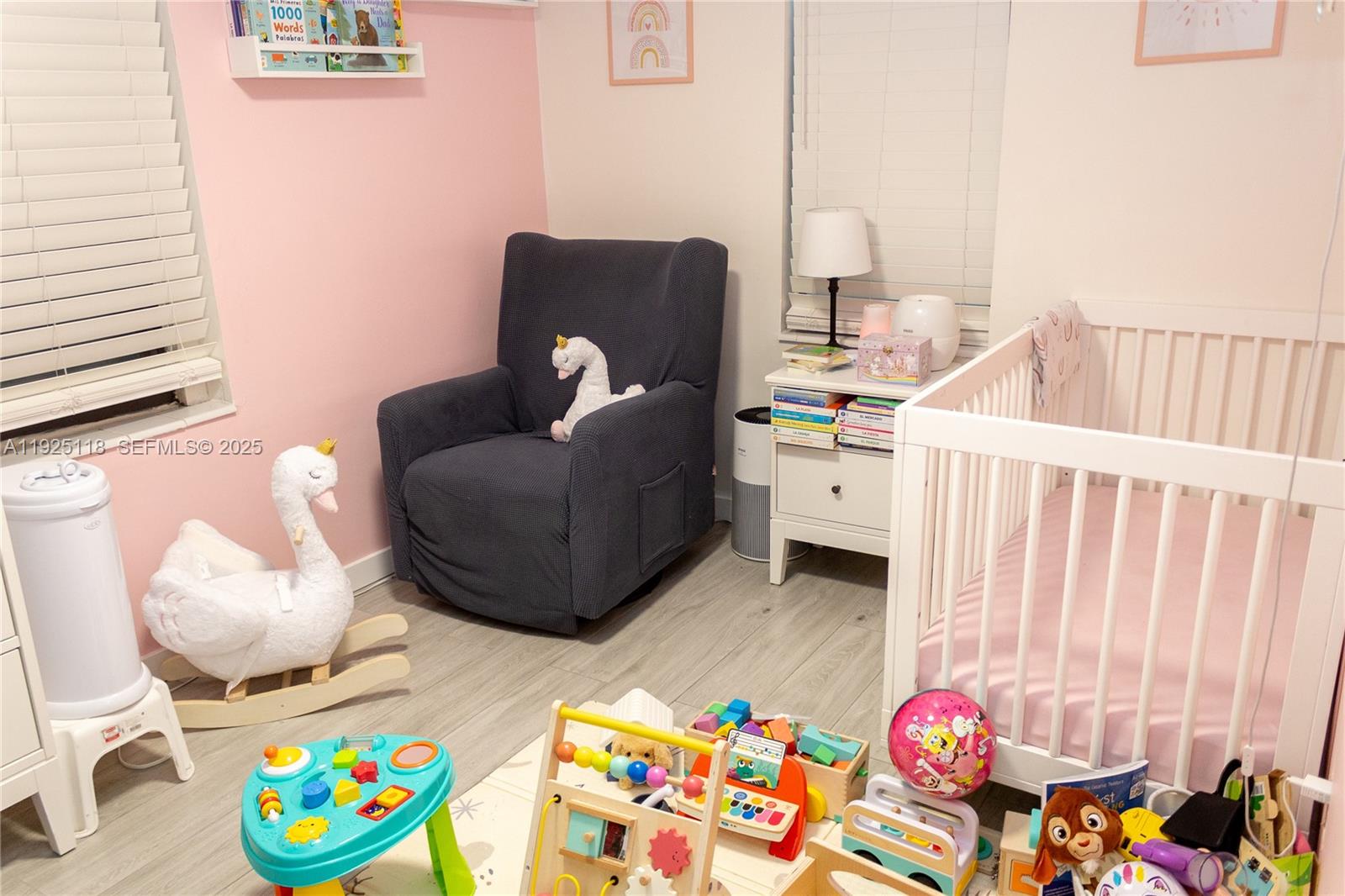 HOLLYWOOD PARK - Residential