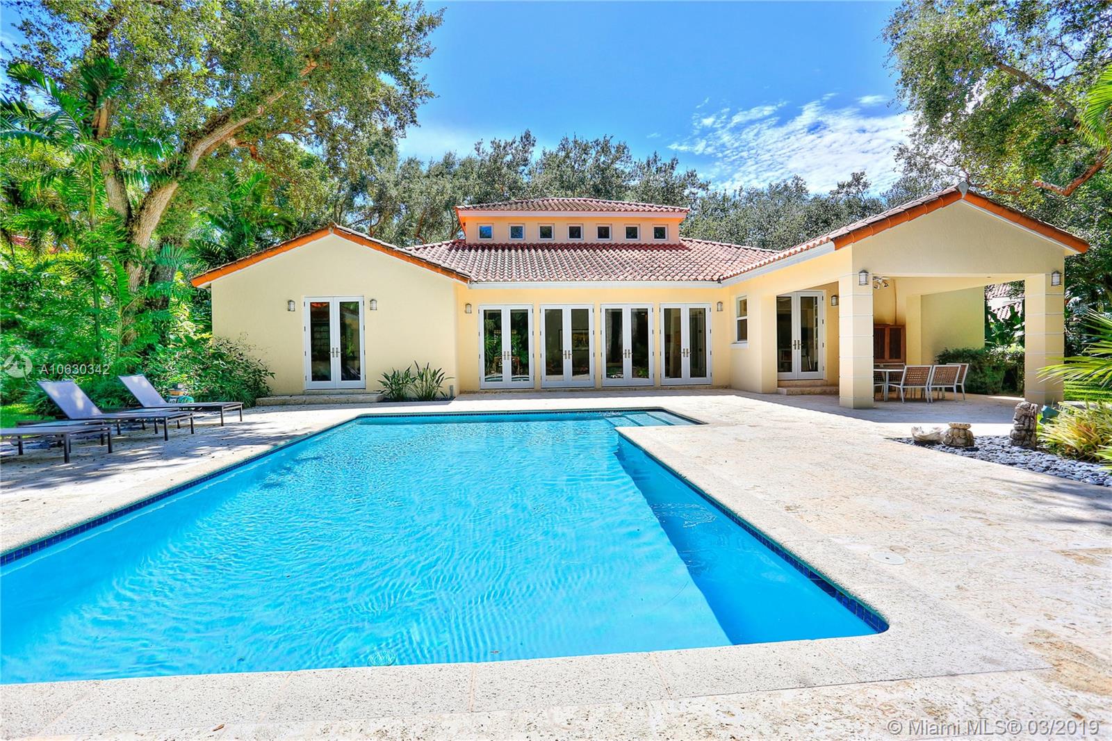 FAIRCHILD OAKS - Residential