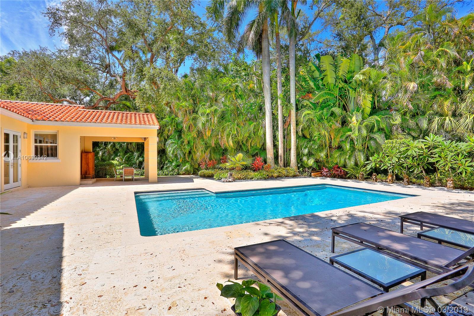FAIRCHILD OAKS - Residential