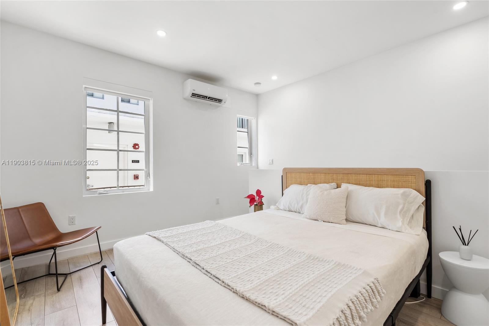 LINCOLN SUB - Residential Lease