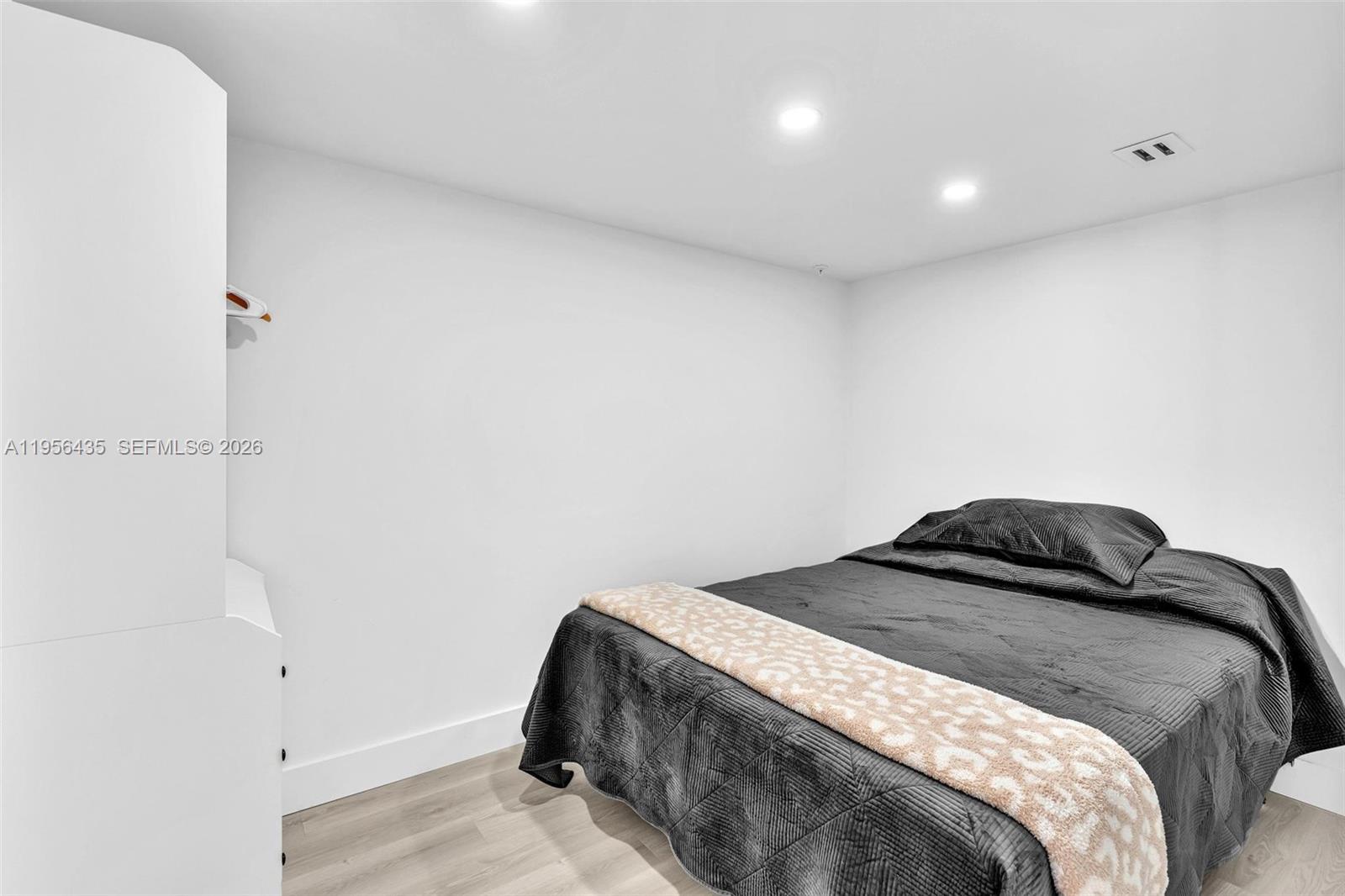 OCEANFRONT PLAZA CONDO - Residential