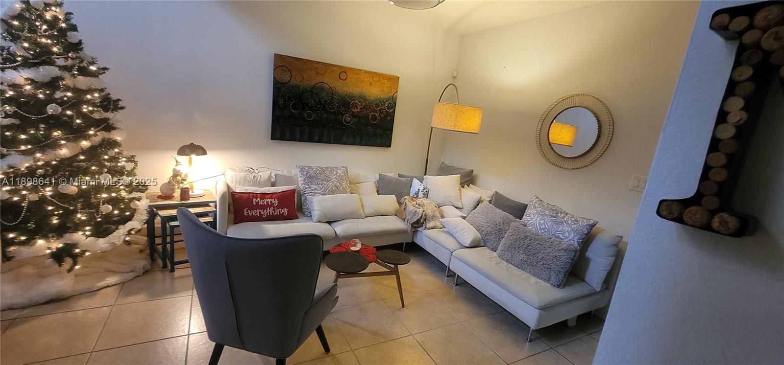 RESERVE AT DORAL EAST - Residential Lease