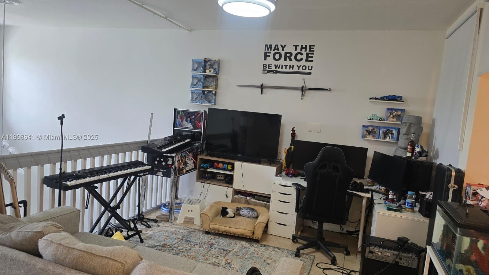 RESERVE AT DORAL EAST - Residential Lease