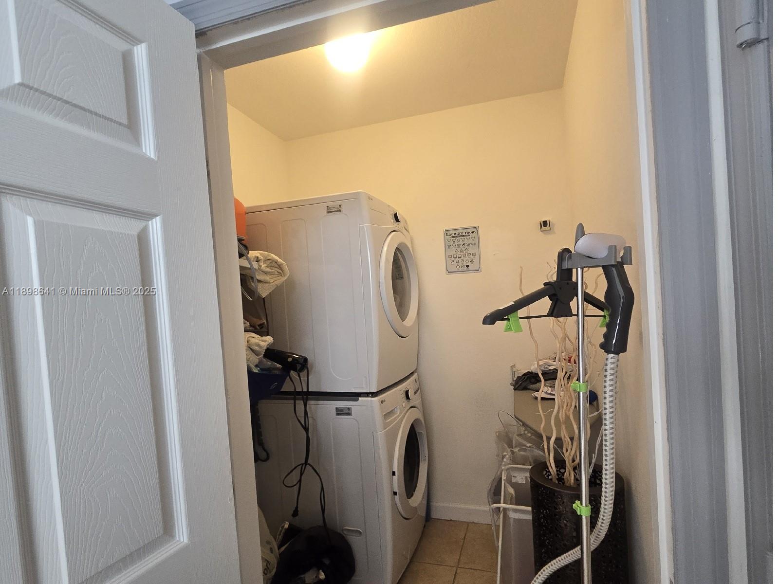 RESERVE AT DORAL EAST - Residential Lease