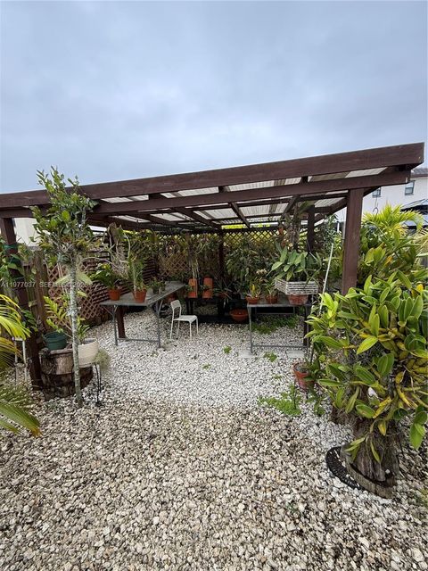 Tiny photo for 25216 SW 108th Ct, Homestead, FL 33032 (MLS # A11977037)