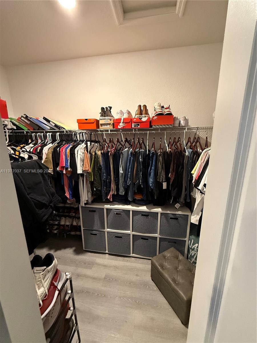 ALLAPATTAH GDNS - Residential