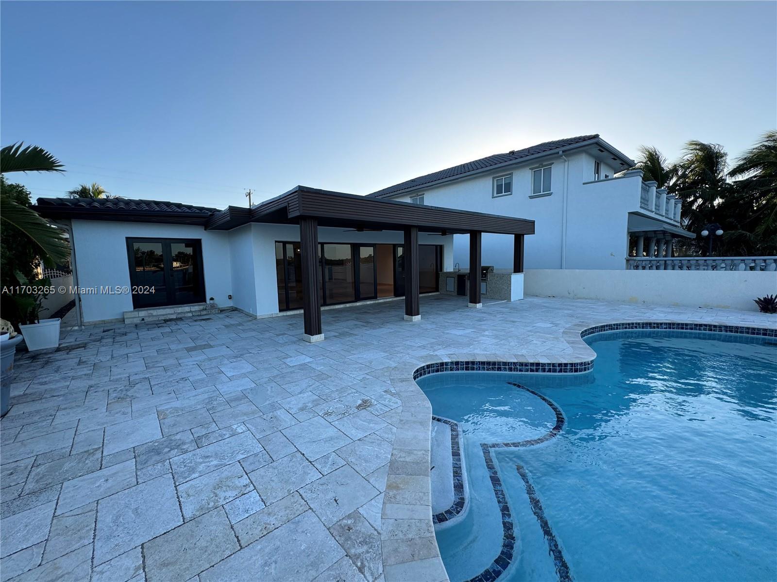 BISCAYNE BEACH-2ND ADDN - Residential