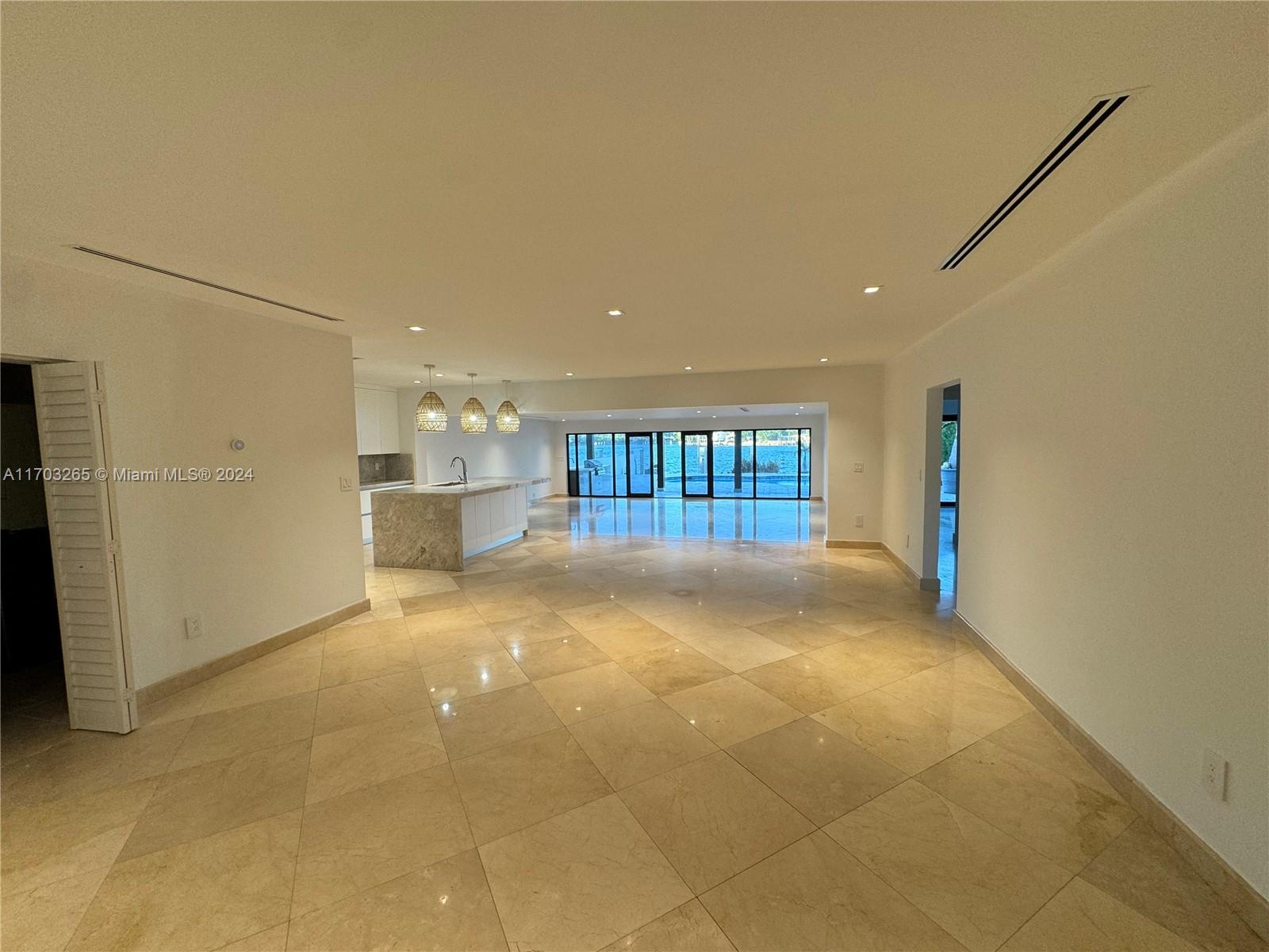 BISCAYNE BEACH-2ND ADDN - Residential