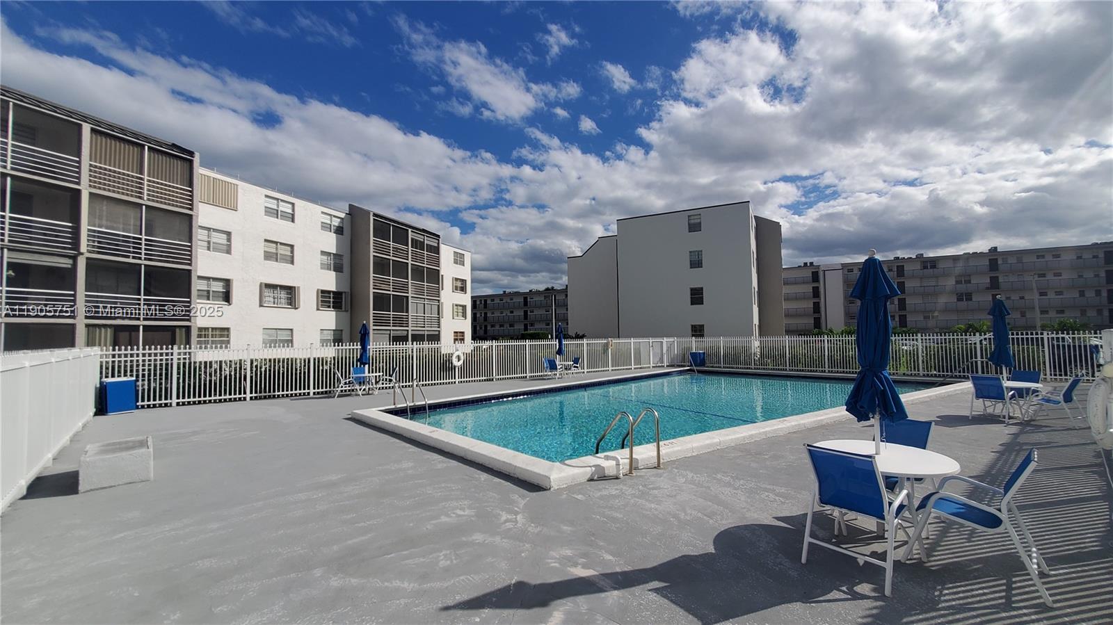 EL CONQUISTADOR NORTH CON - Residential Lease