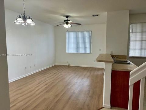 1203 Abaco Ln Riviera Beach FL 33404