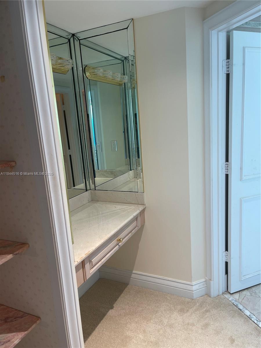 CAPOBELLA CONDOMINIUM - Residential Lease