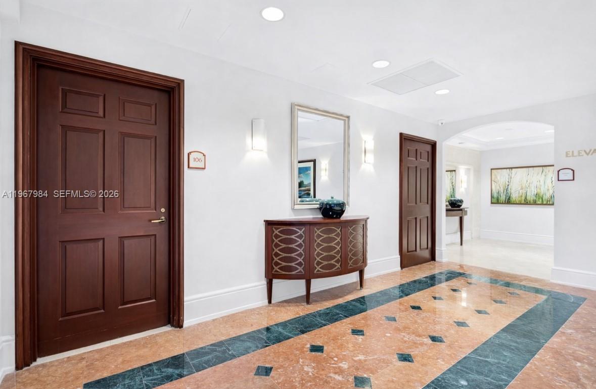 CLUB TOWER THREE CONDO - Residential