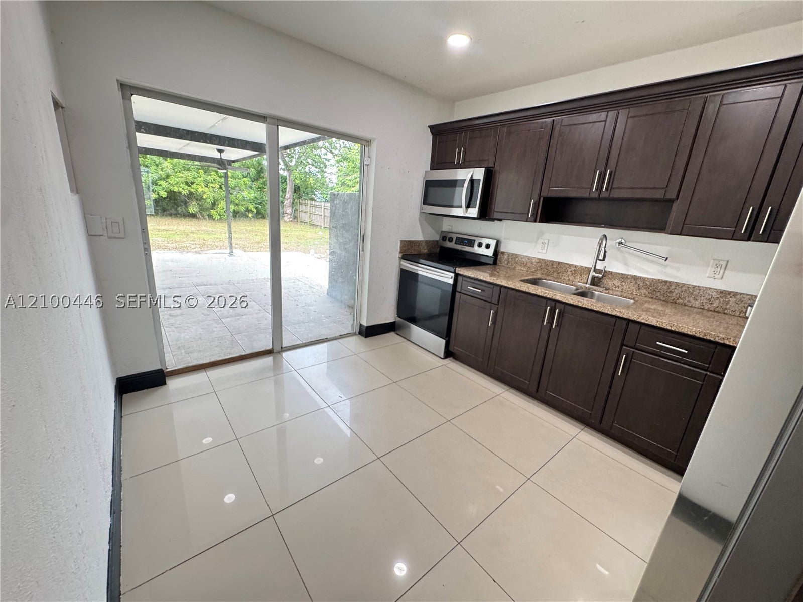 View photos, virtual tours, details... 2921 NW 94th St 2921