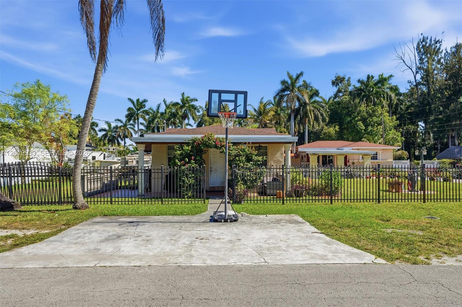 Biscayne Gardens - Residential