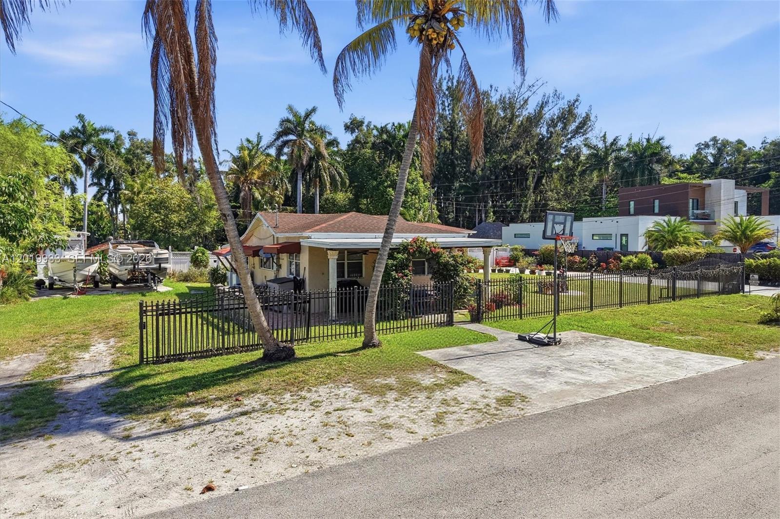 Biscayne Gardens - Residential