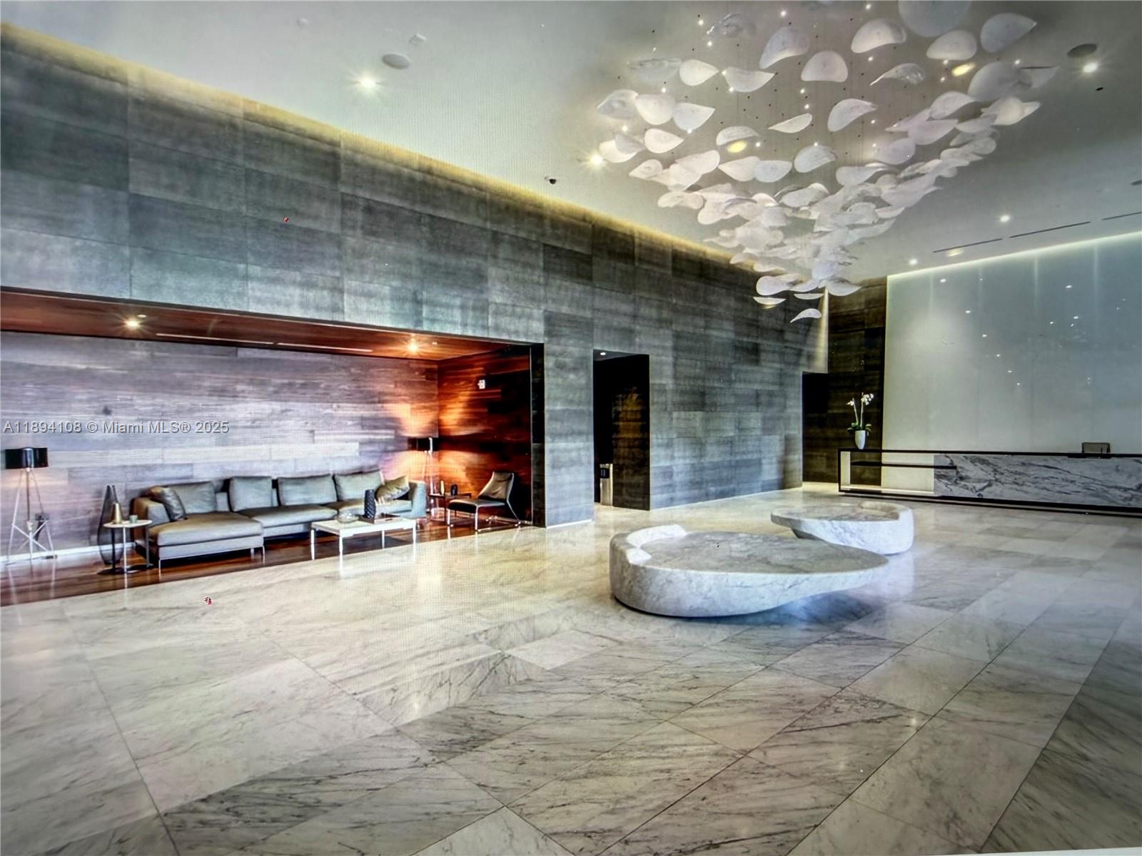 Reach Condo - Residential Lease