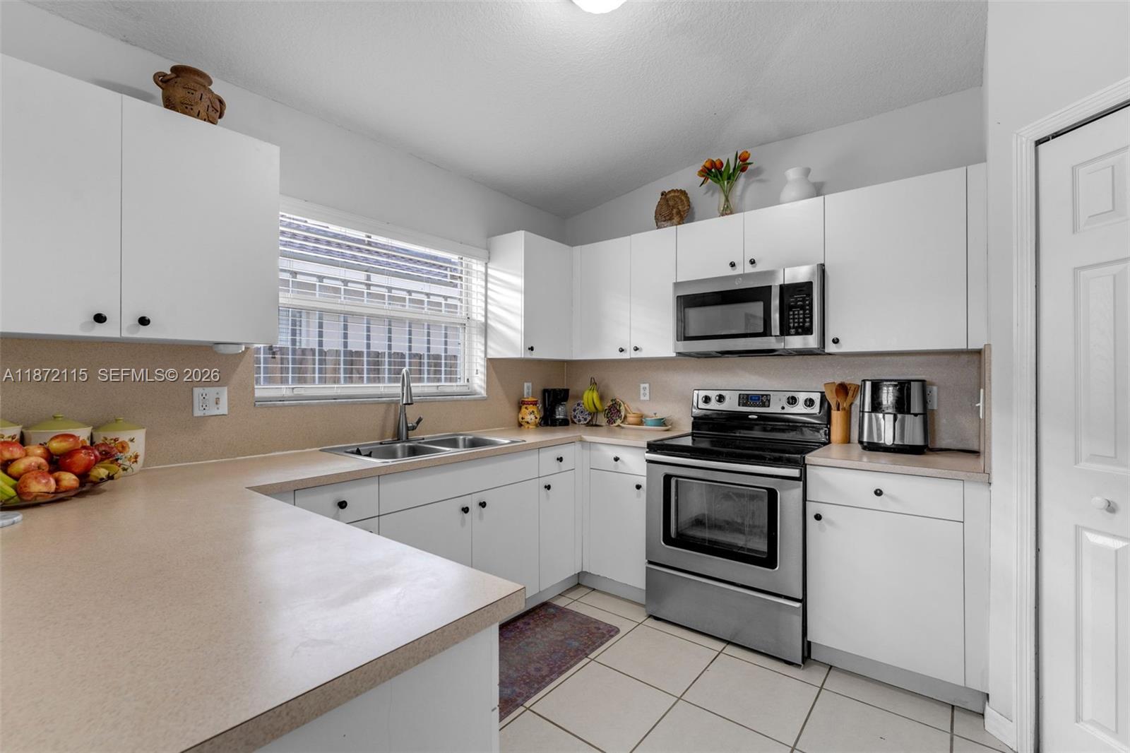 ABEL HOMES AT CAMBRIDGE E - Residential