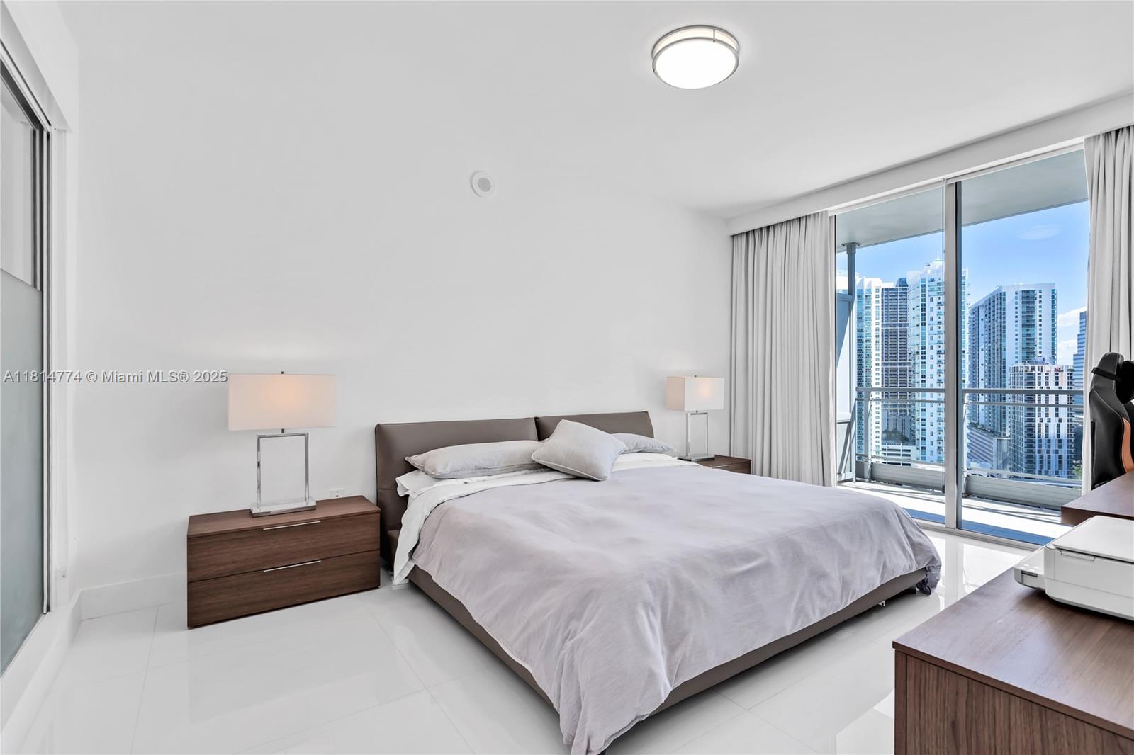 IVY CONDO - Residential