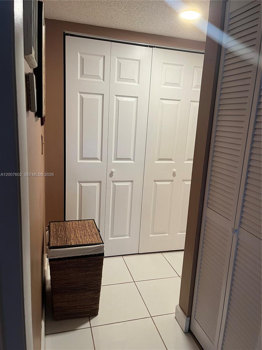 JASMINE LAKES I CONDO - Residential